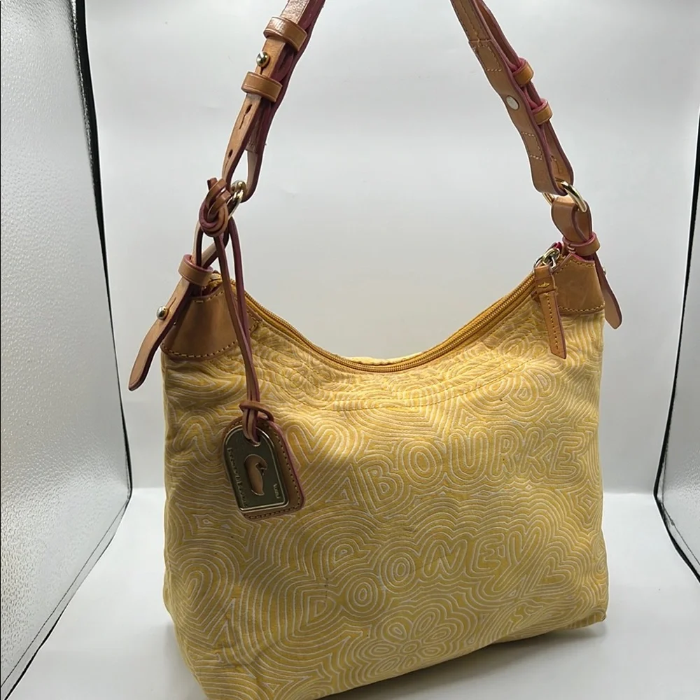 Dooney & Bourke Fabric Duck Hobo Butter Yellow White Shoulder Bag Pebbled Finish - Picture 2 of 13